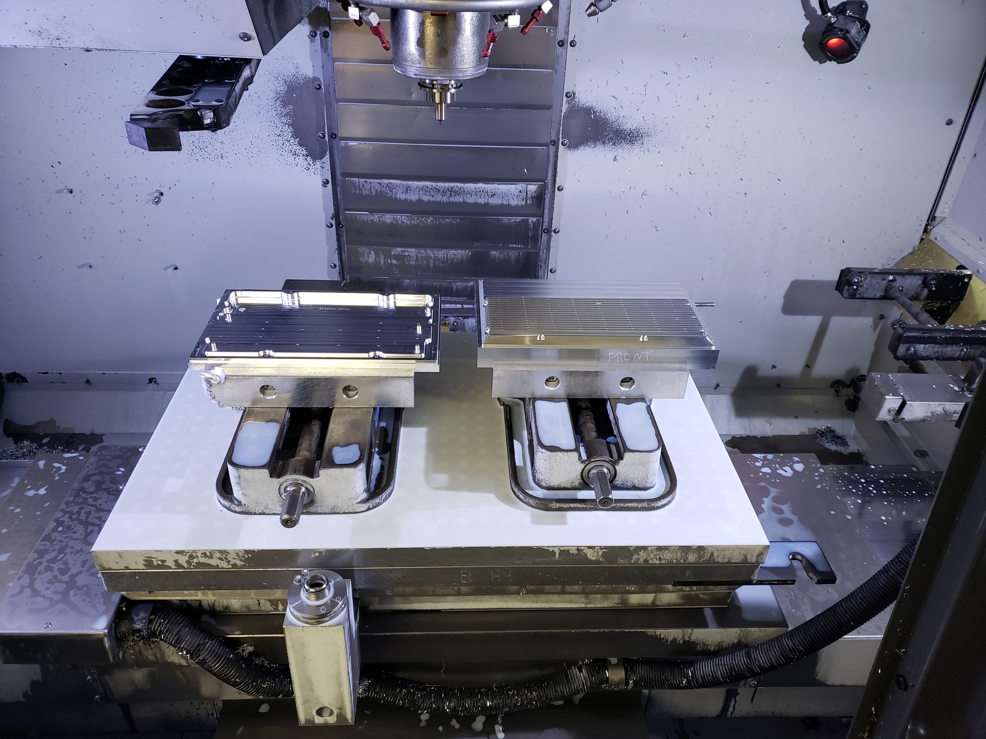 2015 HAAS VF-2SSYT MACHINING CENTERS, VERT., N/C & CNC | Prime Machinery